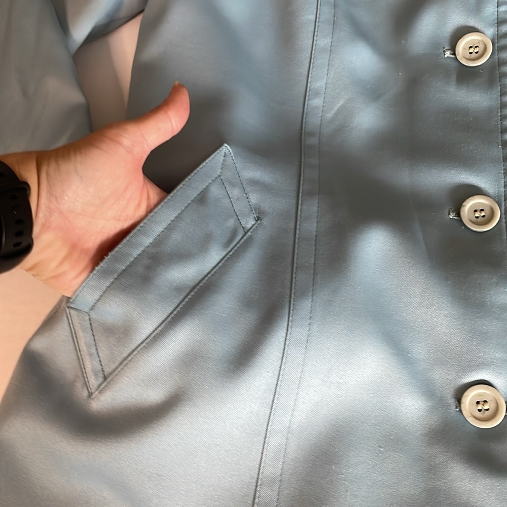 London Fog Vintage, gorgeous, light blue rain jacket women’s size 14 Petite - Picture 7 of 16